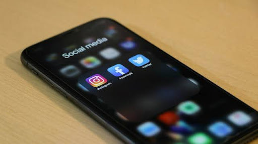 Is Social Media In Decline?